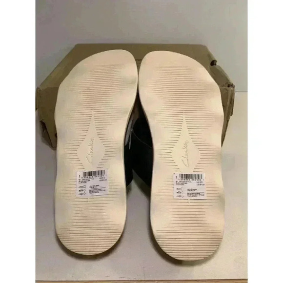 .1783 Clarks Women's Brynn Style Flat Sandal, Black Leather, 8.5 - Picture 5 of 6